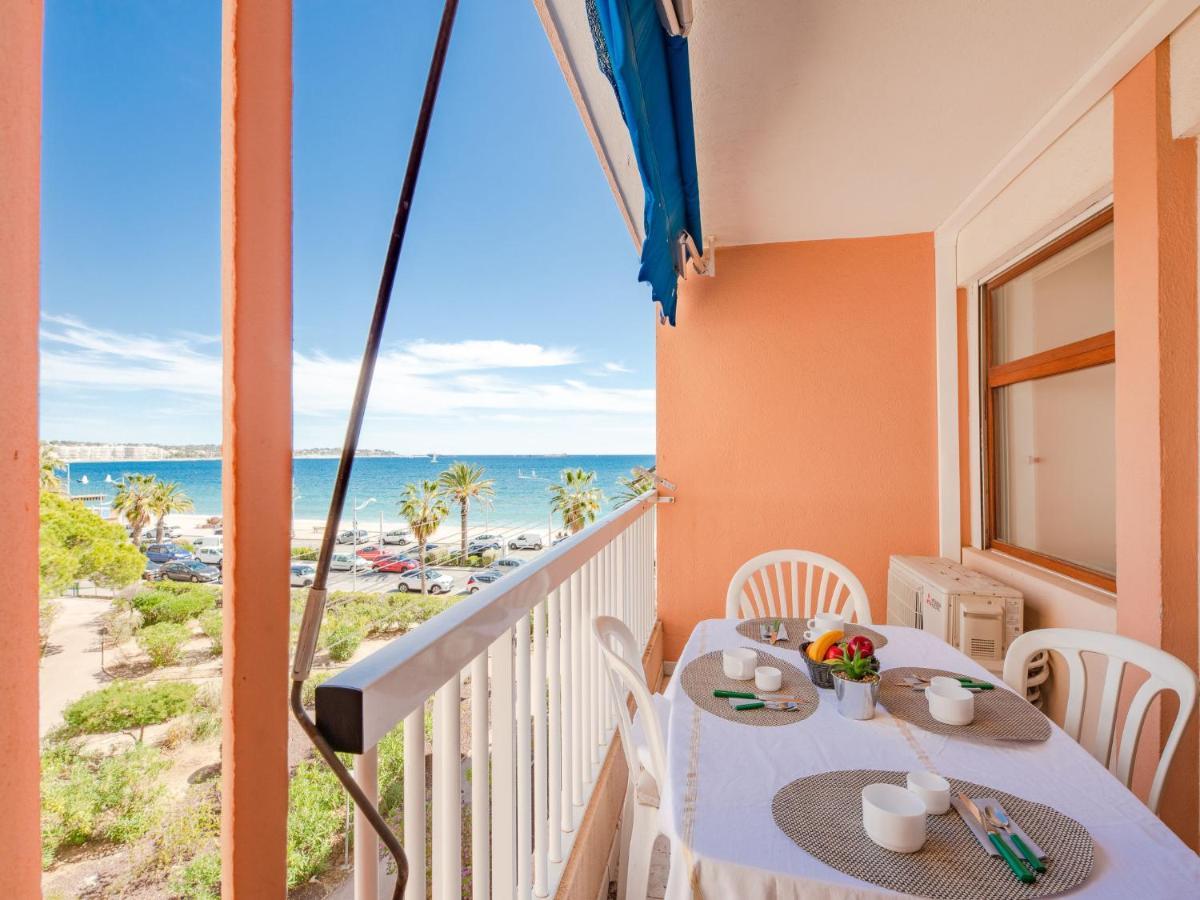 Apartment Le Mediterranee-1 By Interhome Фрежус Екстер'єр фото
