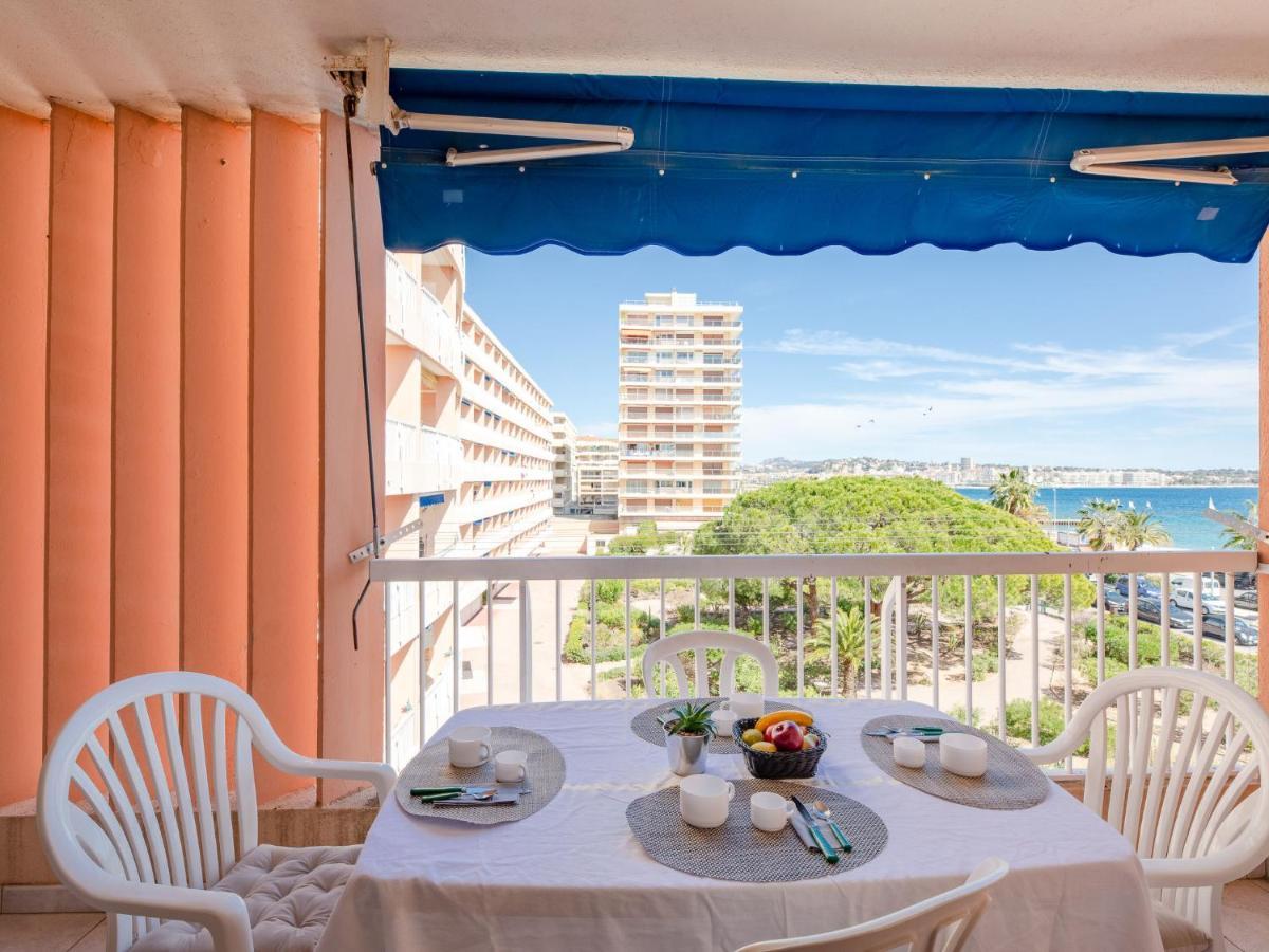 Apartment Le Mediterranee-1 By Interhome Фрежус Екстер'єр фото
