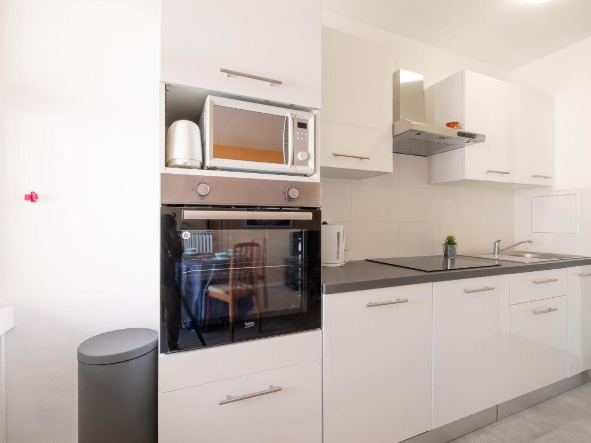Apartment Le Mediterranee-1 By Interhome Фрежус Екстер'єр фото
